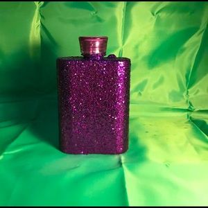 Decorated liquor flask